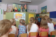 Krokodylki z PM 8 na przedstawieniu w PM 3