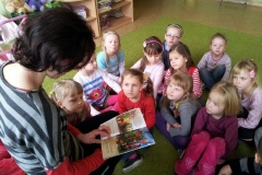 MAMA ZAANGAŻOWANA W CZYTANIE DLA GR VII