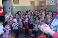 ROZTAŃCZONA ÓSEMKA DLA ŻŁOBKA