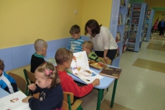 „Żuczki” w Bibliotece Dziecięcej